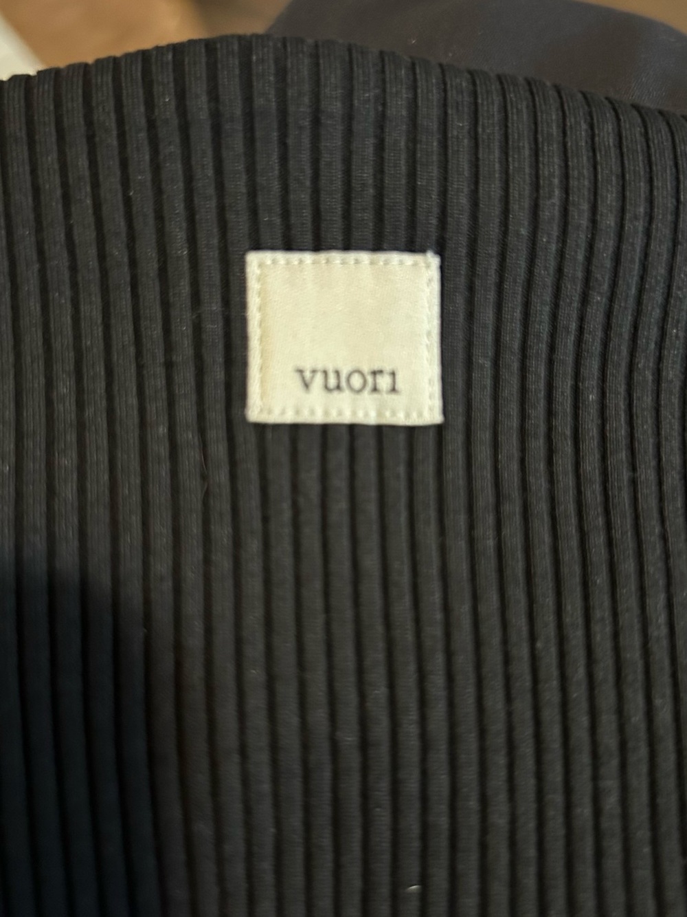 Vuori Women’s Black Ribbed Leggings with White Logo Patch